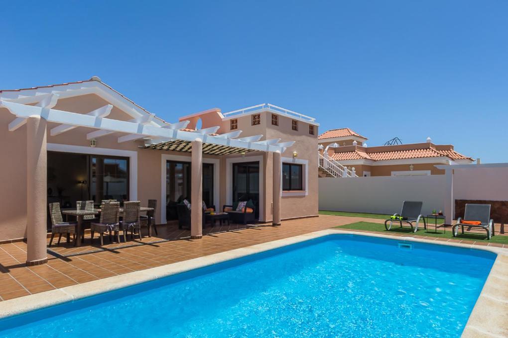 Villa With Private Pool, Near Beach And Golf Caleta De Fuste- Villa Charlotte 코스타 데 안티과 외부 사진
