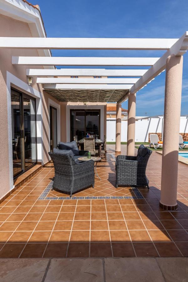 Villa With Private Pool, Near Beach And Golf Caleta De Fuste- Villa Charlotte 코스타 데 안티과 외부 사진
